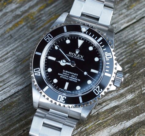 rolex submariner 14060m price malaysia|rolex submariner 14060 vs 14060m.